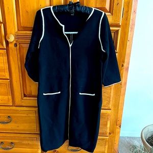 Ann Taylor 3/4 Sleeve Sweater Dress.  Love it, worn 3X, doesn’t fit anymore.